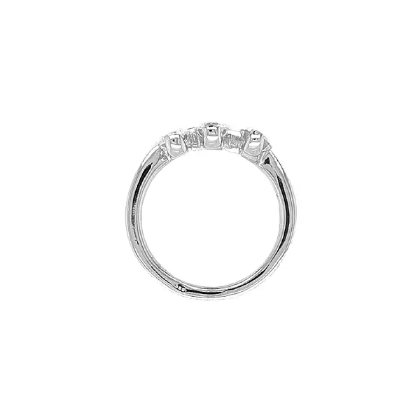 Goldring mit Zirkonen