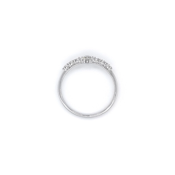 Ring mit Zirkonen aus Weißgold