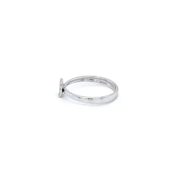 Ring mit Zirkonen aus Weißgold