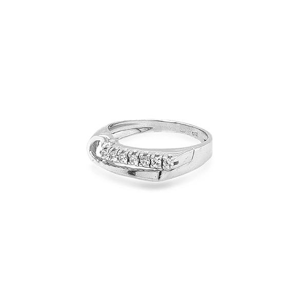 Goldring mit Zirkonen