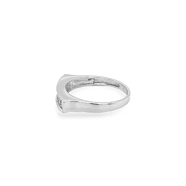 Goldring mit Zirkonen