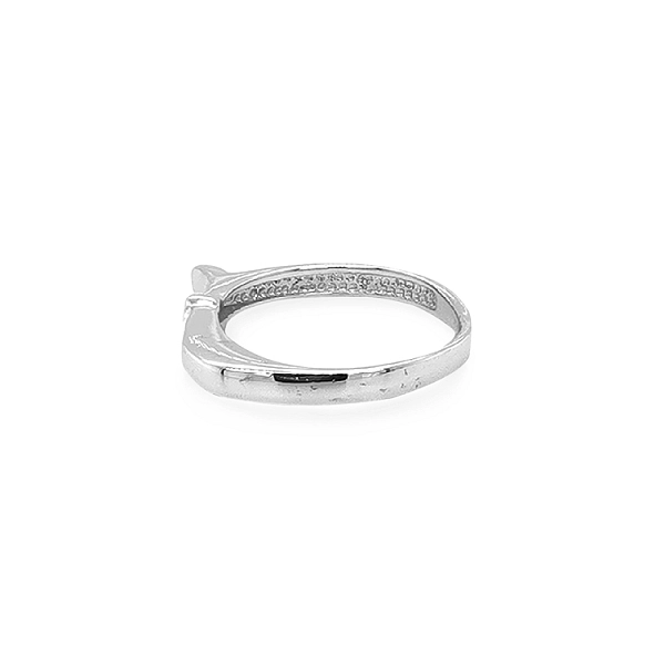 Goldring mit Zirkonen