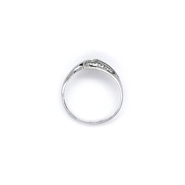 Ring mit Zirkonen aus Weißgold