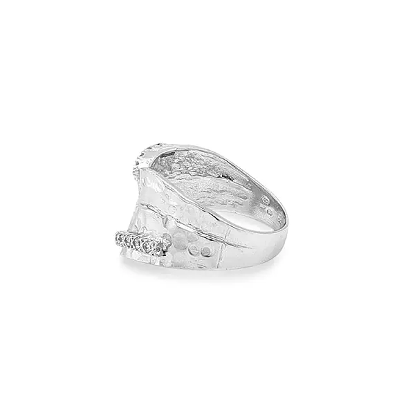 Goldring mit Zirkonen