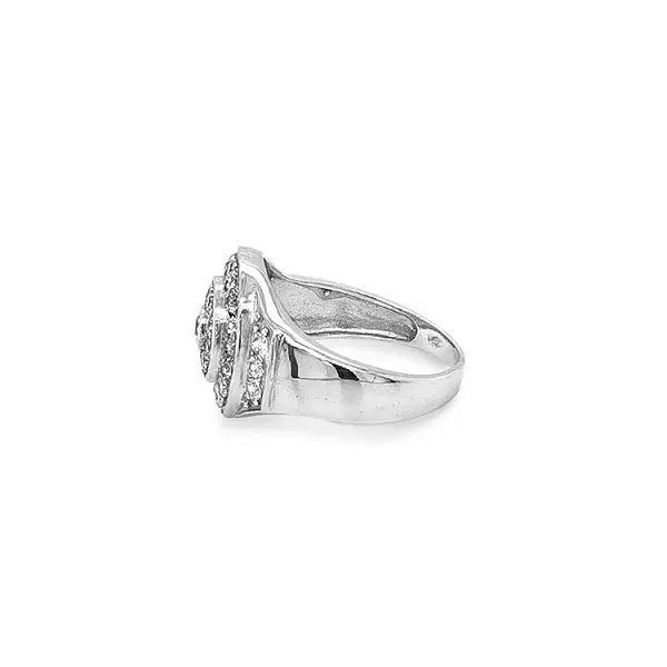 Goldring mit Zirkonen