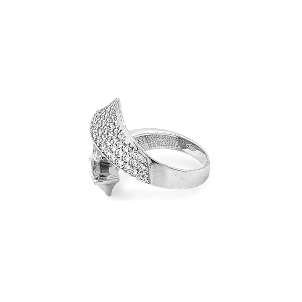 Goldring mit Zirkonen