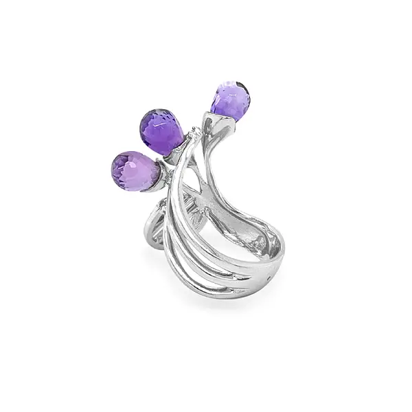 Ring mit Amethyst aus Weißgold