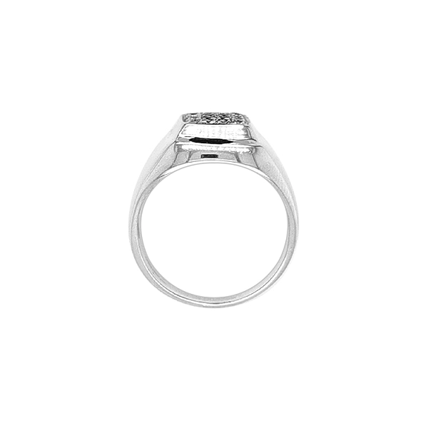 Goldring mit farbigen Steinen