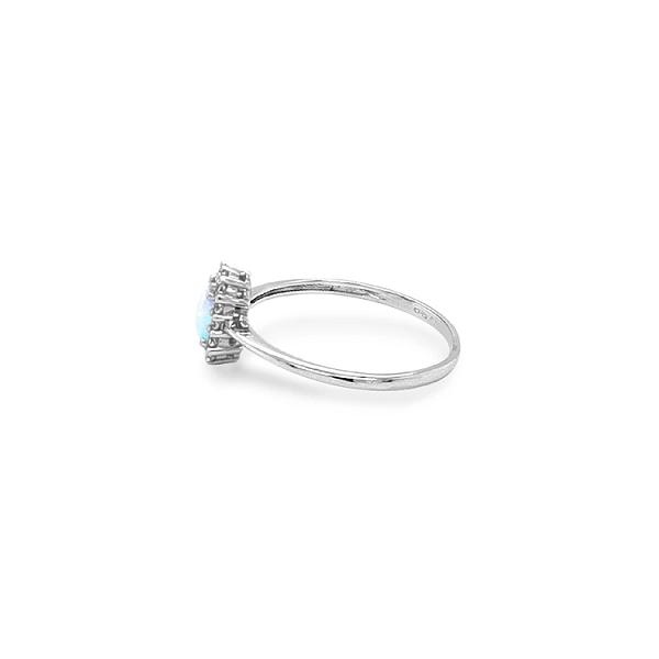 Goldring mit Opal und Zirkonen