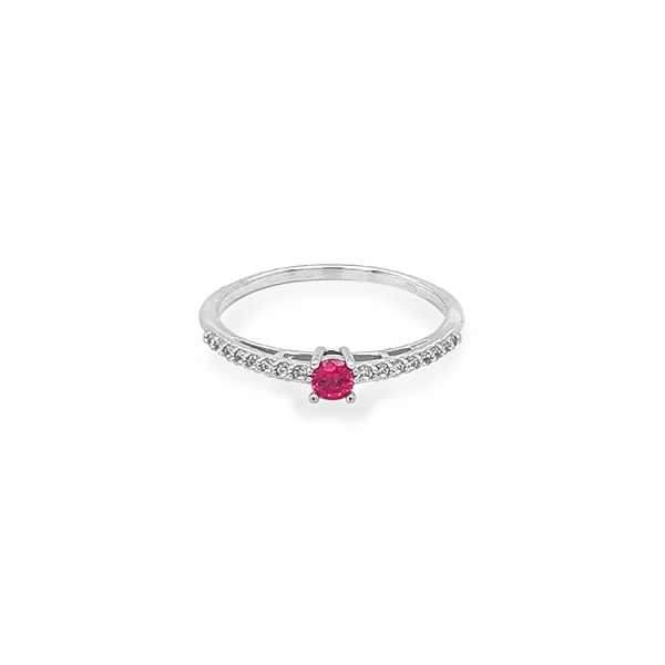 Goldring mit farbigen Steinen