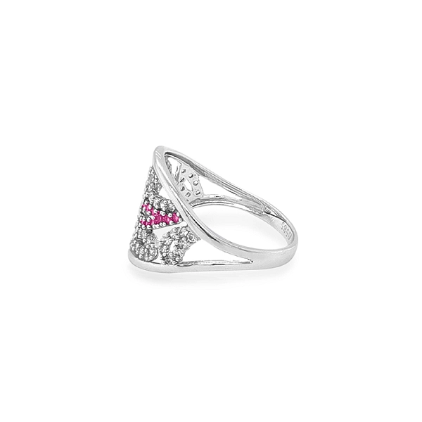 Goldring mit farbigen Steinen
