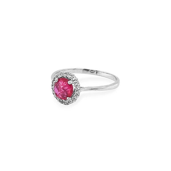 Goldring mit farbigen Steinen