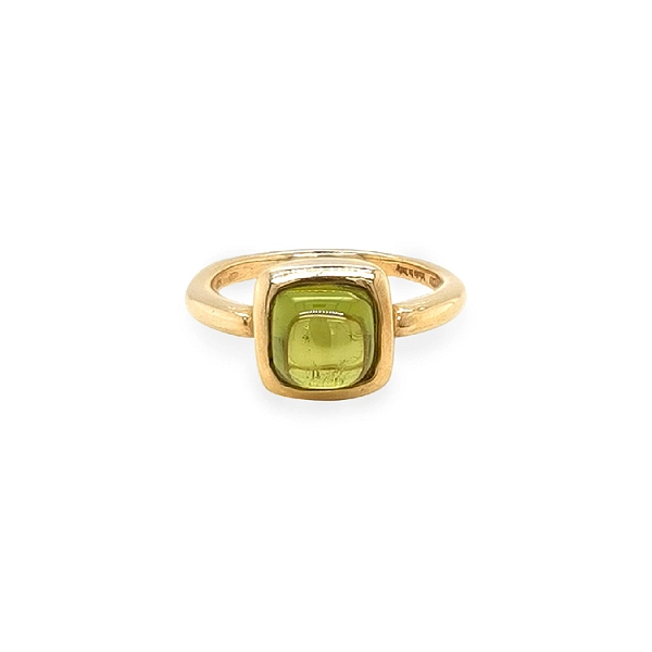 Goldener Ring mit grünem Quarz