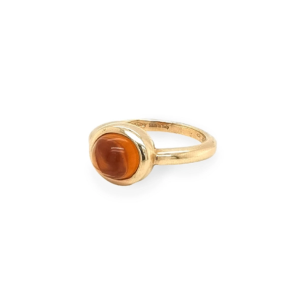 Goldener Ring mit Quarz