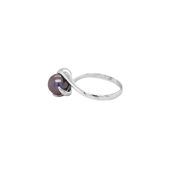 Goldring mit Perle