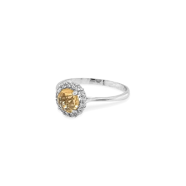 Goldring mit farbigen Steinen