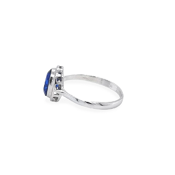 Goldring mit blauem Zirkon