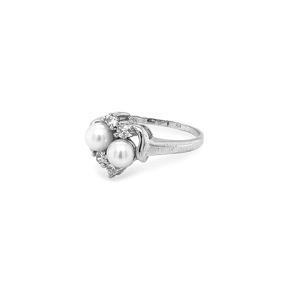 Goldring mit Perle und Zirkonen