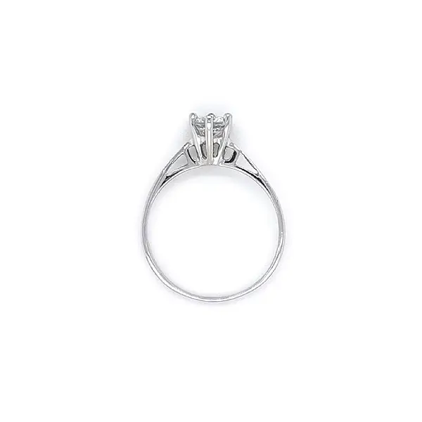 Verlobungsring mit Zirkon aus Weißgold