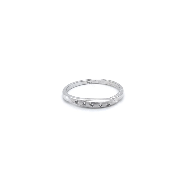 Ring mit Zirkonen aus Weißgold