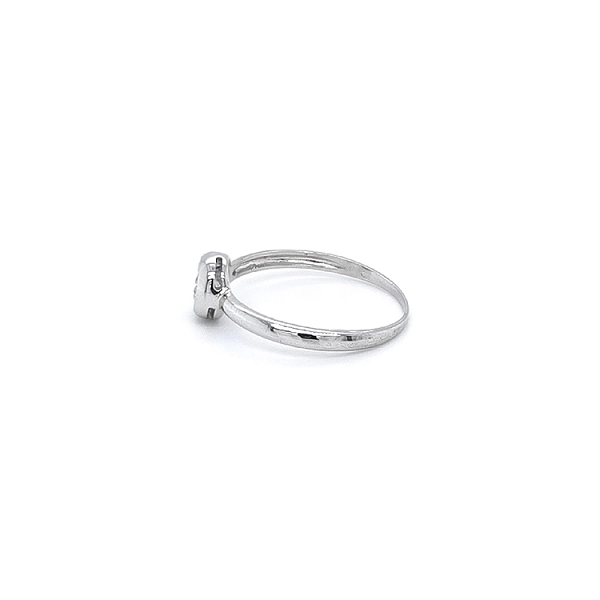 Verlobungsring mit Zirkon aus Weißgold