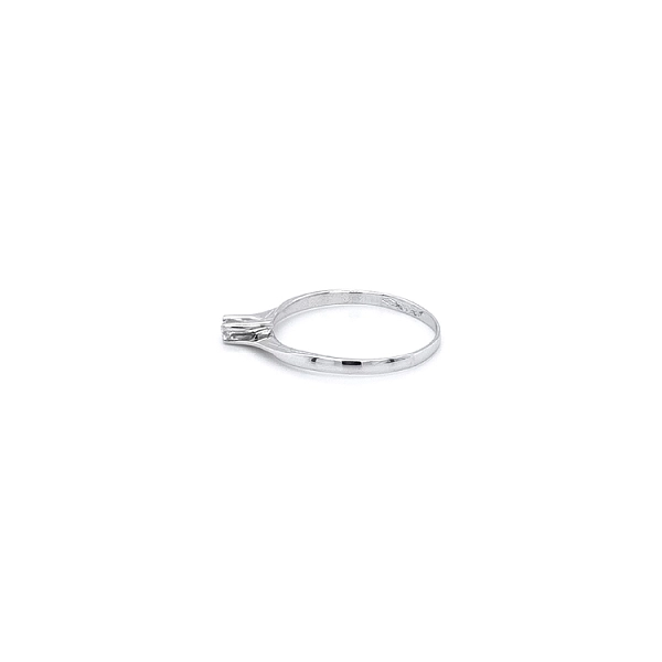Verlobungsring mit Zirkon aus Weißgold