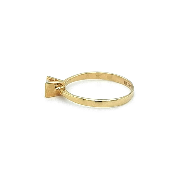 Gold Verlobungsring mit Zirkon