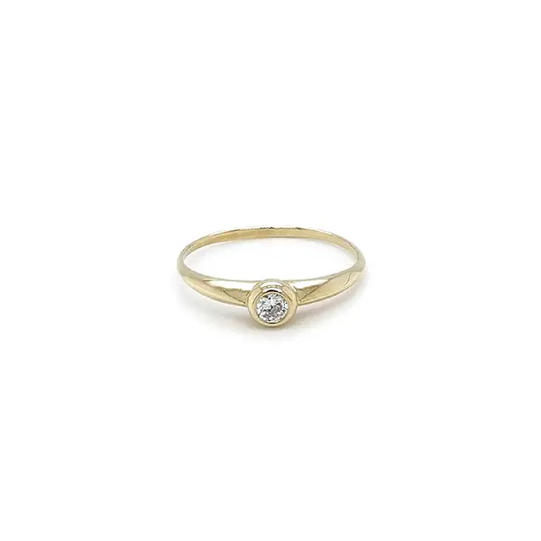 Gold Verlobungsring mit Zirkon