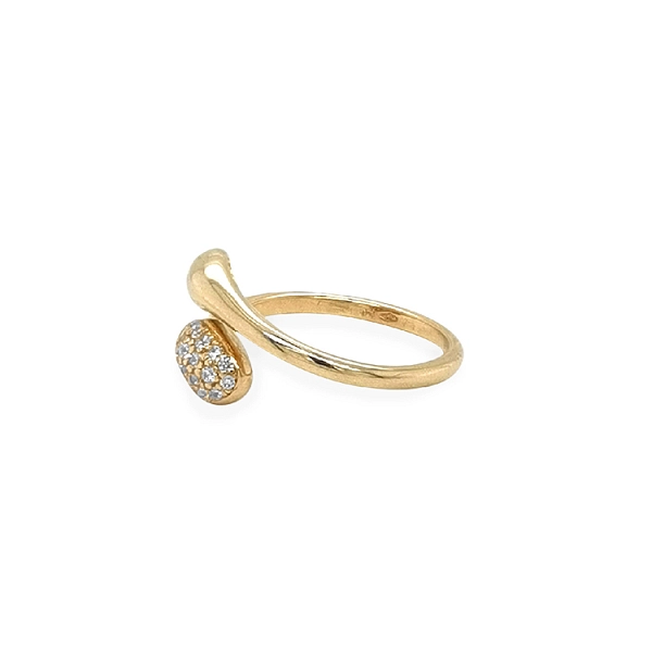 Goldring mit Zirkonen
