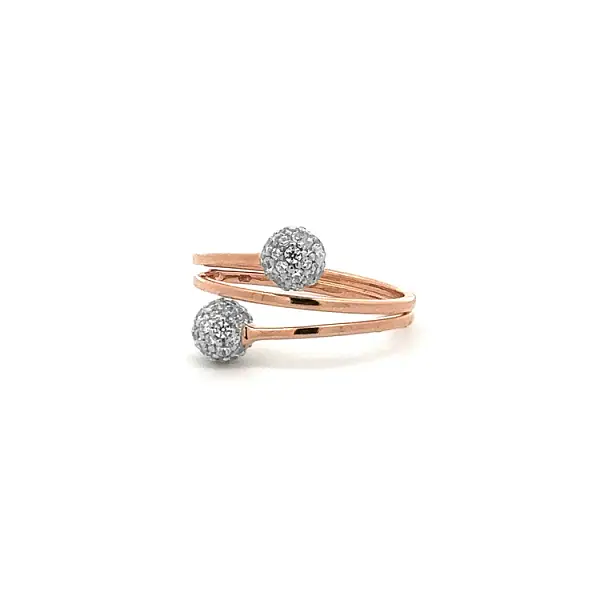 Ring aus Roségold mit Zirkonen