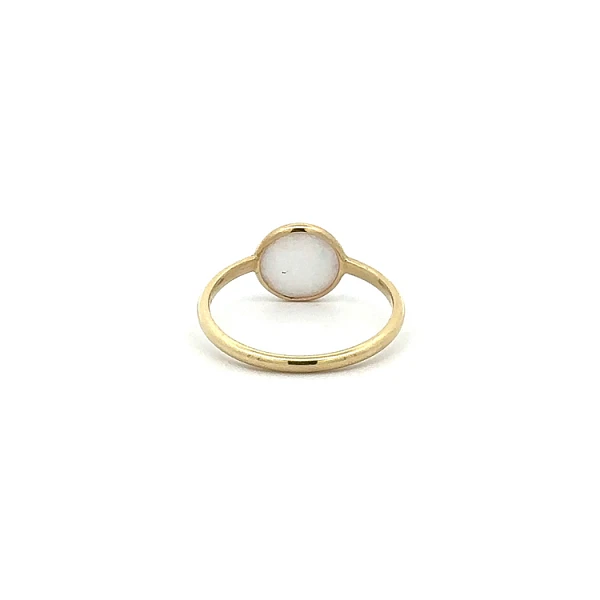 Goldring mit Perle