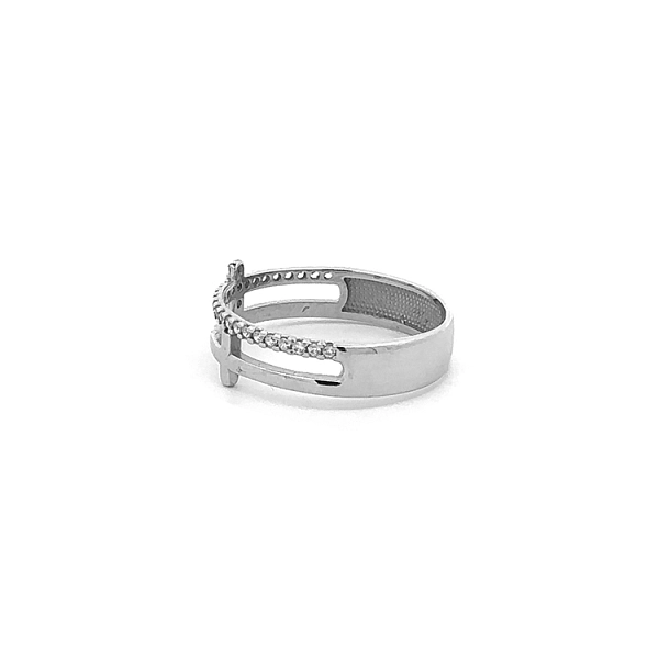 Weißgoldring mit Zirkonen