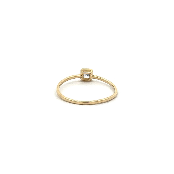 Goldring mit Zirkon
