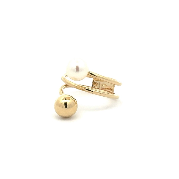 Goldring mit Perle