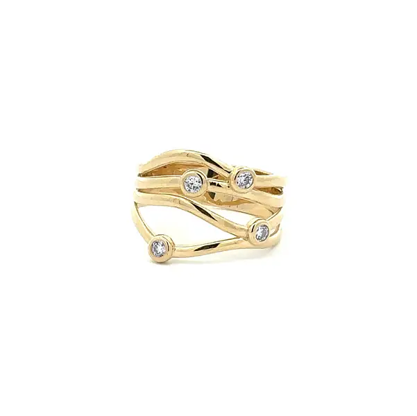 Goldring mit Zirkonen