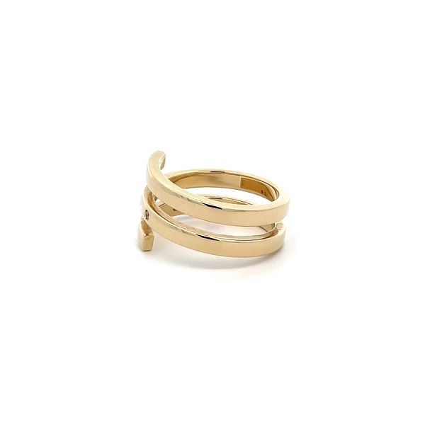 Goldring mit Zirkonen