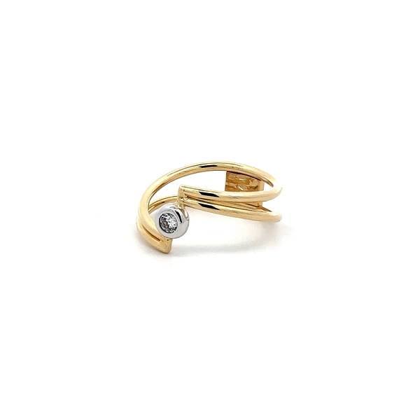 Ring mit Zirkon aus Kombinationsgold