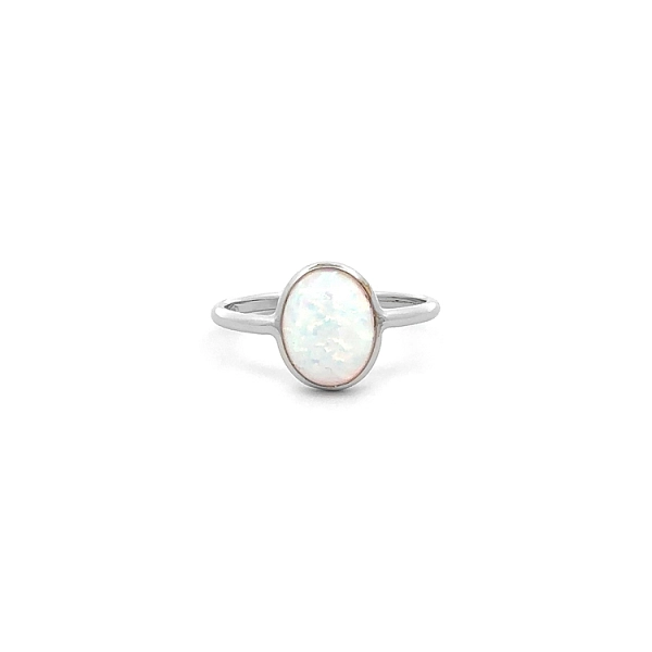 Ring mit Opal aus Weißgold