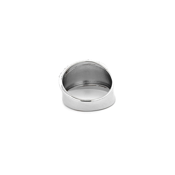 Ring mit Zirkonen aus Weißgold