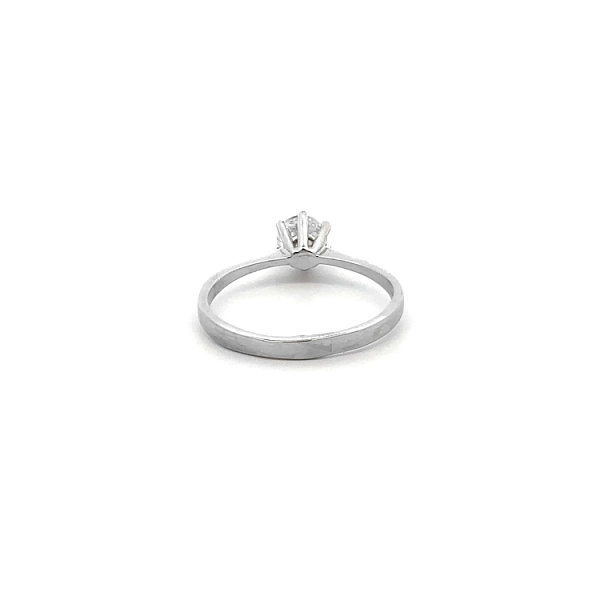 Verlobungsring mit Zirkon aus Weißgold