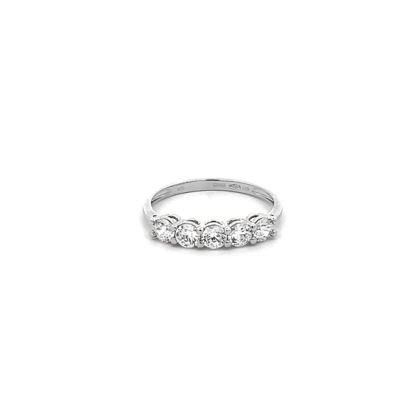 Ring mit Zirkonen aus Weißgold
