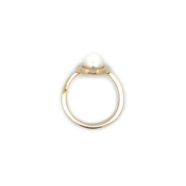 Goldring mit Perle