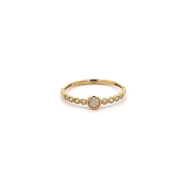Goldring mit Zirkonen