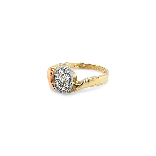 Goldring mit Zirkonen