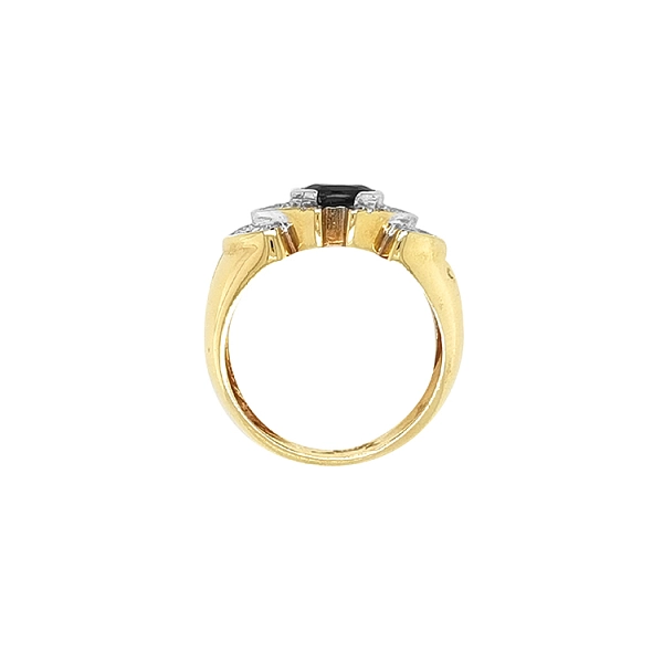 Goldring mit Zirkonen