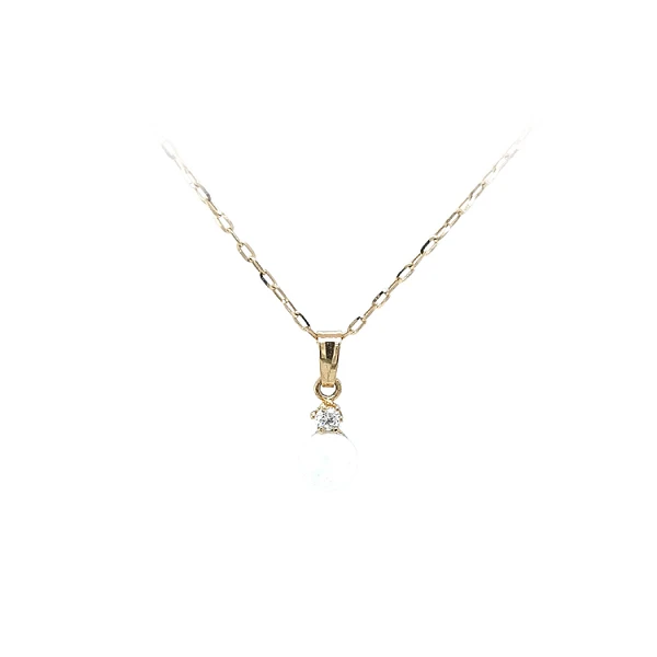 Gold-Anhänger mit Opal