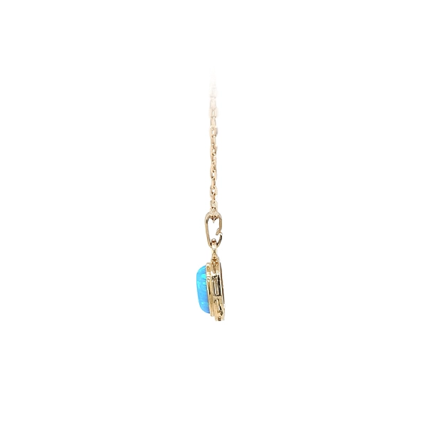 Gold-Anhänger mit blauem Stein