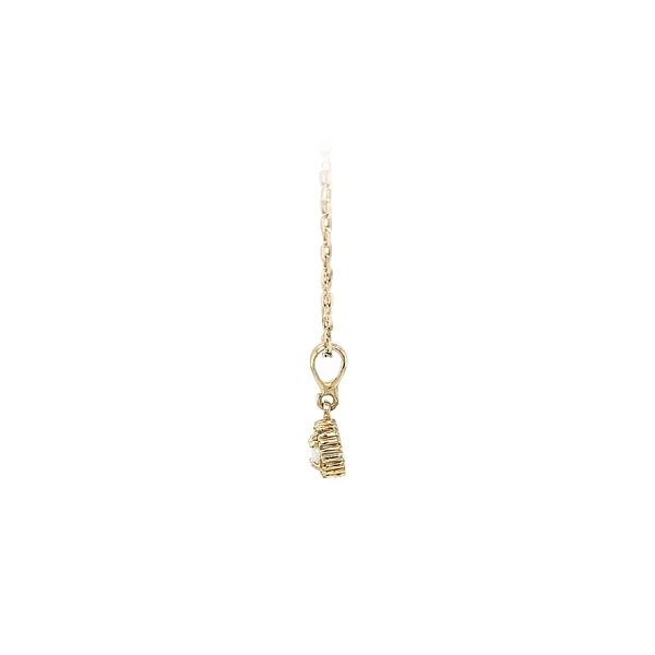Gold-Anhänger mit Opal