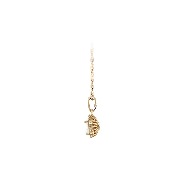 Gold-Anhänger mit Opal und Zirkonen