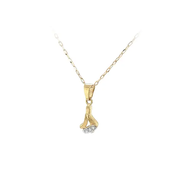 Goldener Anhänger mit Zirkonen